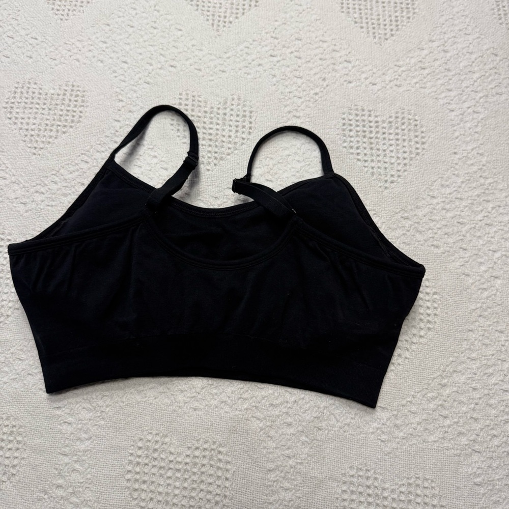 BNWOT Athleta D-DD+ Black Sports Bra (M) - Picture 3 of 8